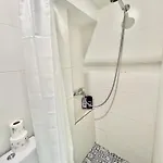 Komfortowe Studio W Doskonalej Lokalizacji Varsó