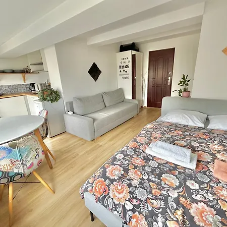 Komfortowe Studio W Doskonalej Lokalizacji