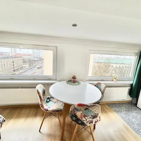 Komfortowe Studio W Doskonalej Lokalizacji